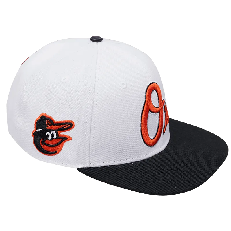 MLB BALTIMORE ORIOLES CLASSIC LOGO UNISEX SNAPBACK HAT (WHITE/BLACK)