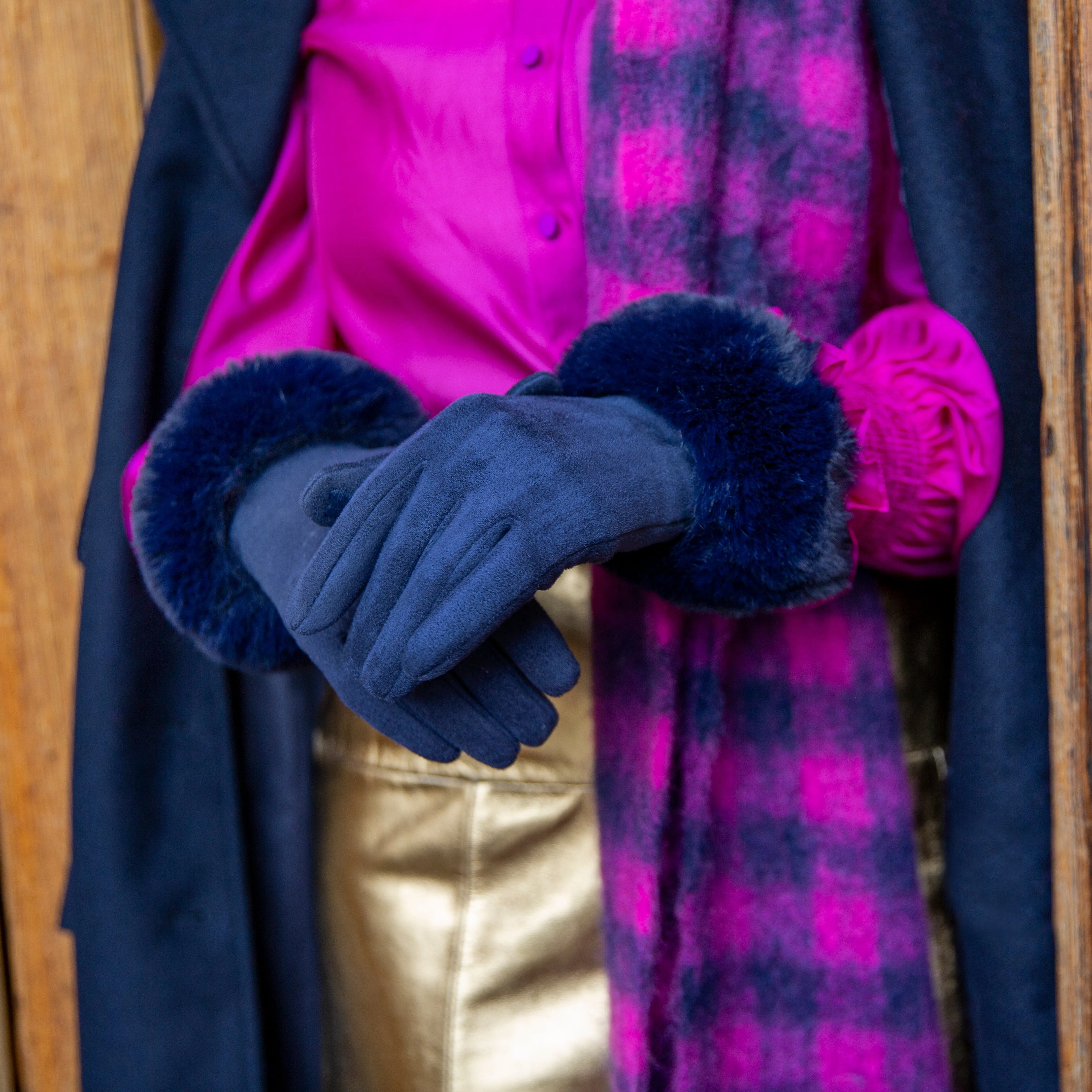 Women's Touchscreen Velour-Lined Faux Suede Gloves with Faux Fur Cuffs